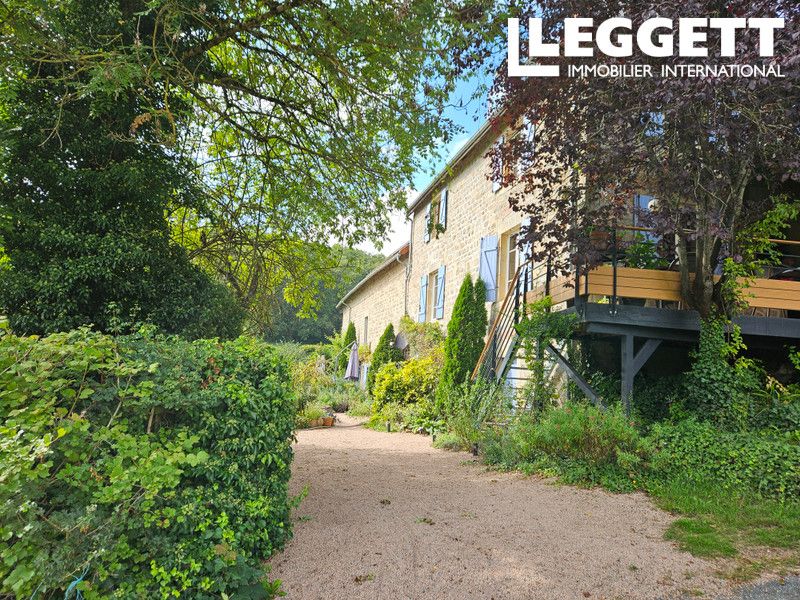 Property photo 1 of 10
