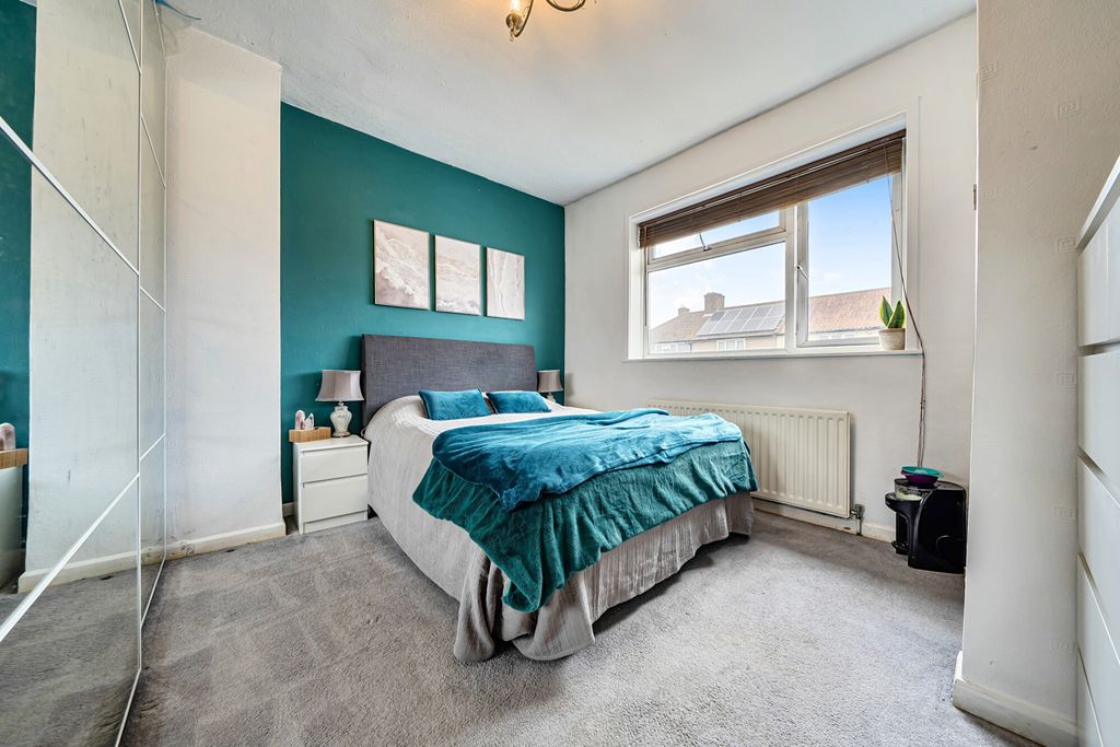 Property photo 2 of 12 1417996-14-69A04A...