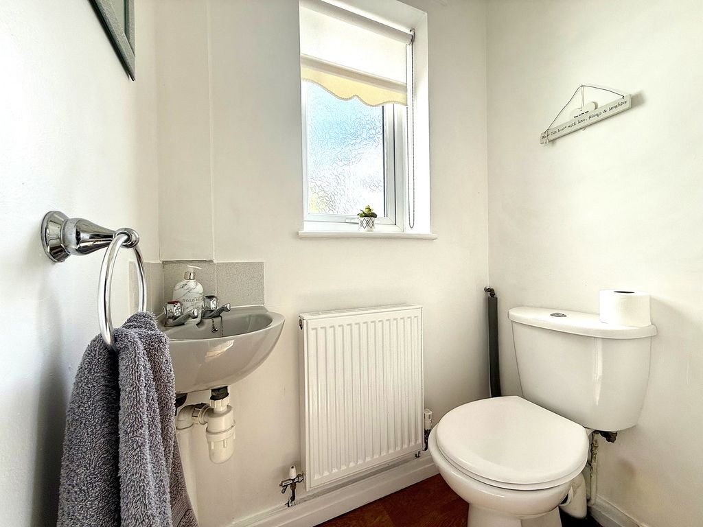 Property photo 3 of 30