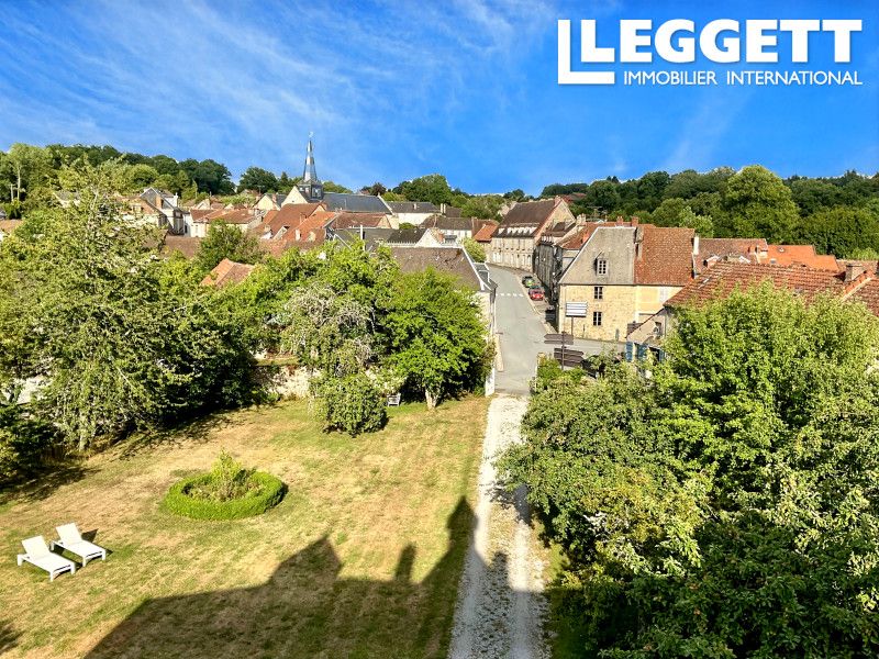 Property photo 1 of 10