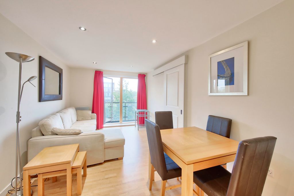 Property photo 1 of 6 Open Plan Lounge