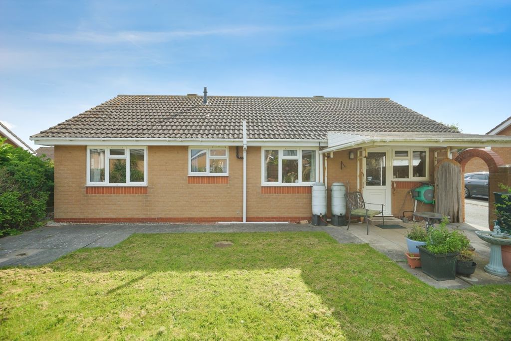 Property photo 1 of 17 Photo