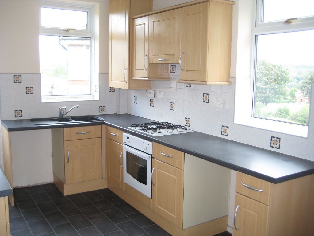 Property photo 2 of 9