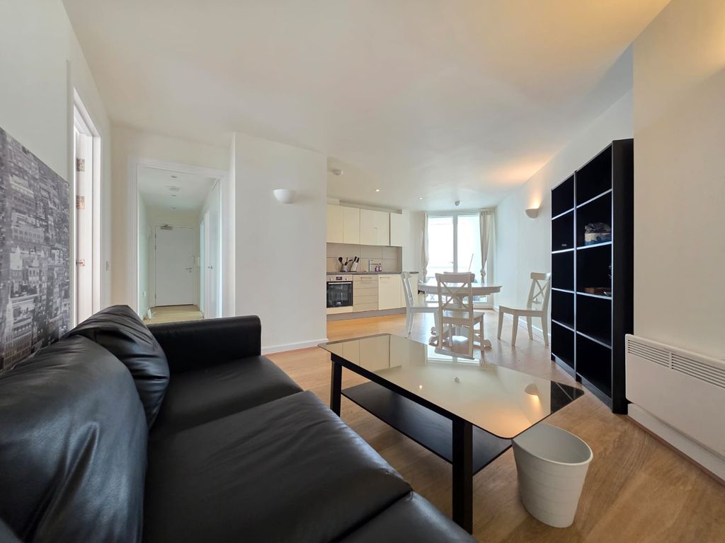 Property photo 1 of 9 Nelsons Are Proud To Present This Spacious Three Double Bedroom Apartment In The Aurora Building, E14