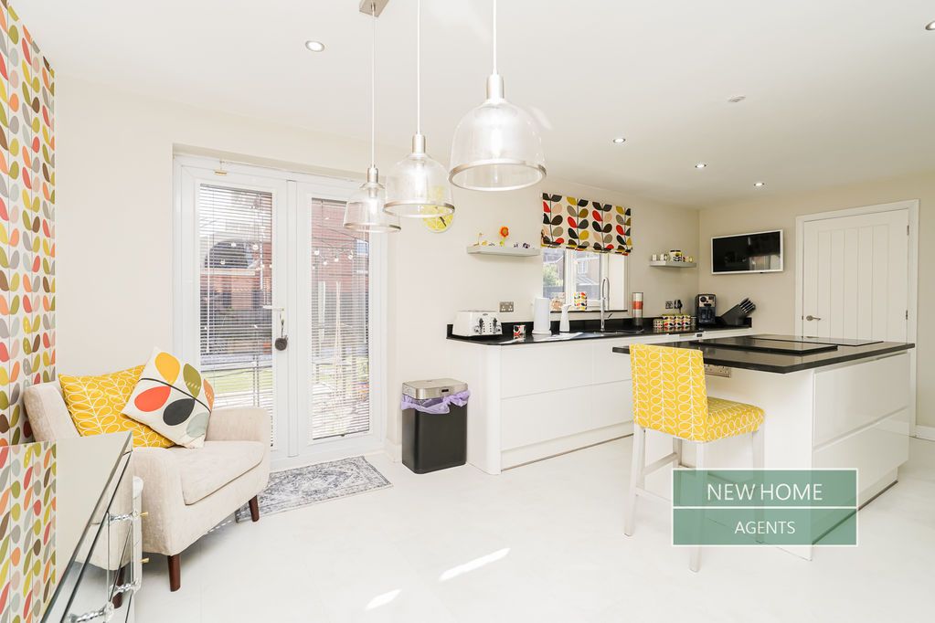 Property photo 2 of 27 Photo 11