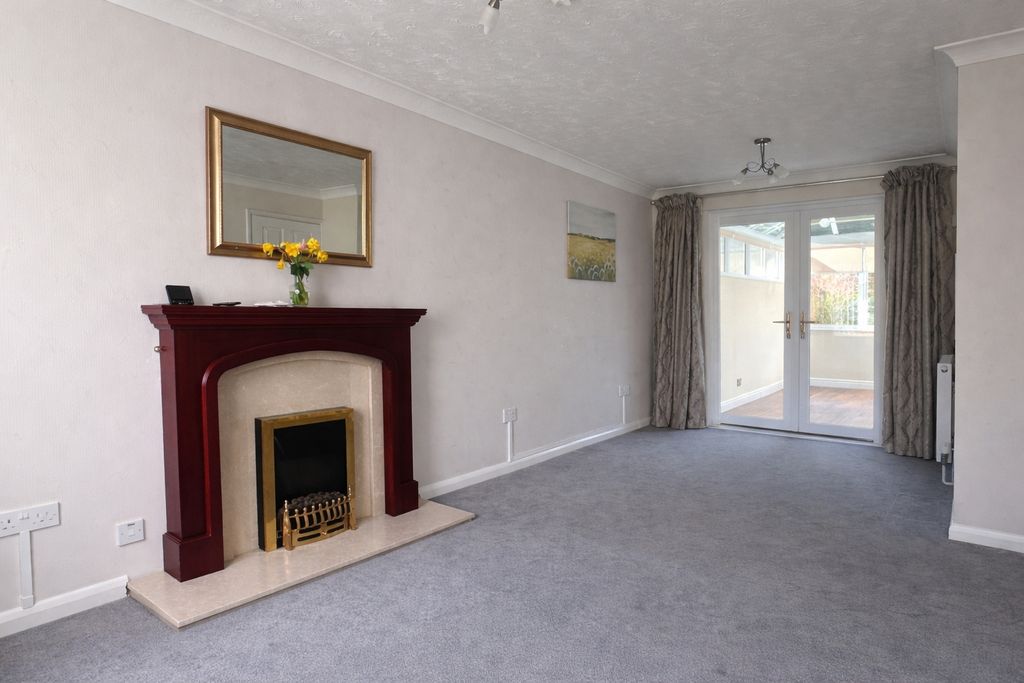 Property photo 2 of 18 Picture No. 23