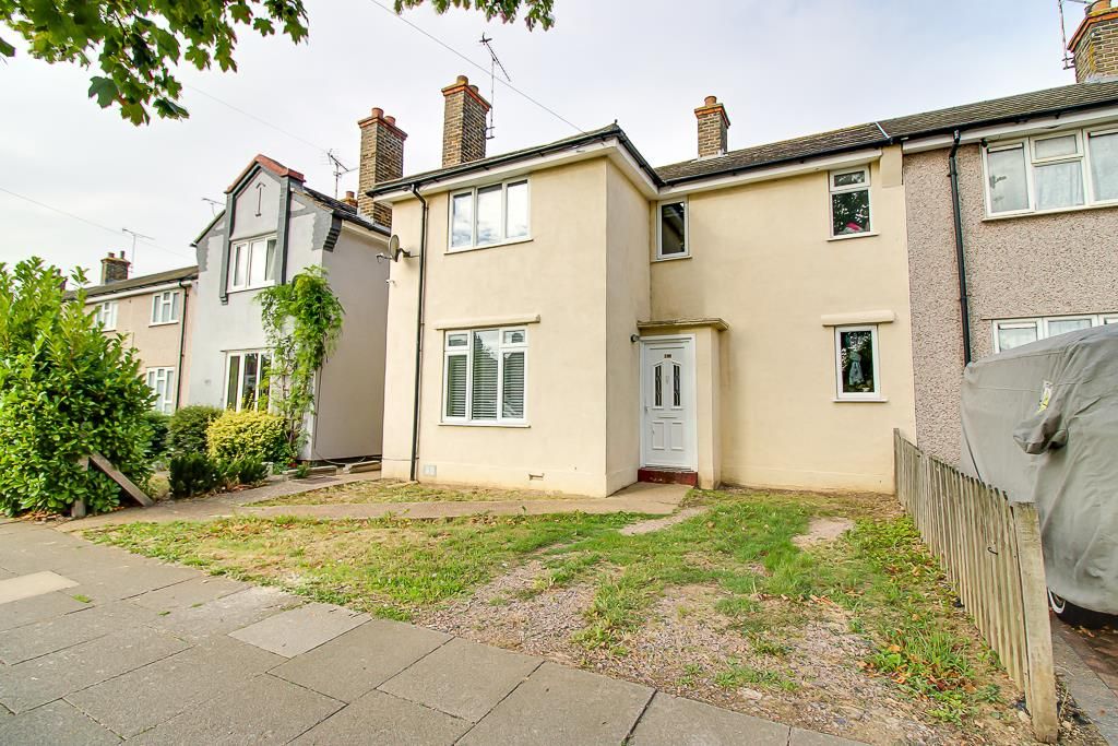 Property photo 1 of 18 Front