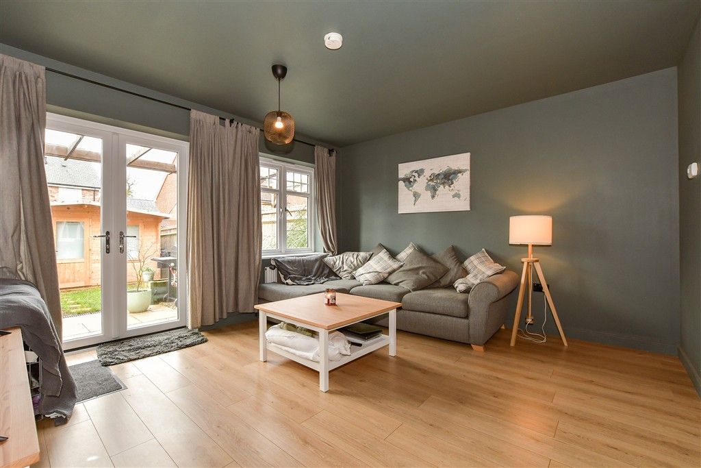 Property photo 2 of 10 Lounge/Dining Room