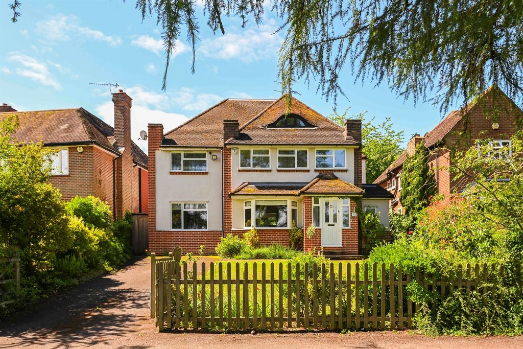 Property photo 1 of 30