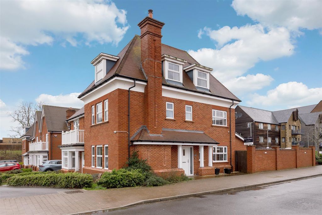 Property photo 2 of 33 5.Jpg