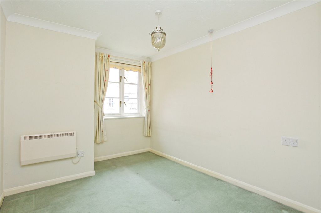 Additional image 9 of 2 bed flat for saleStation Road West, Canterbury, Kent CT2