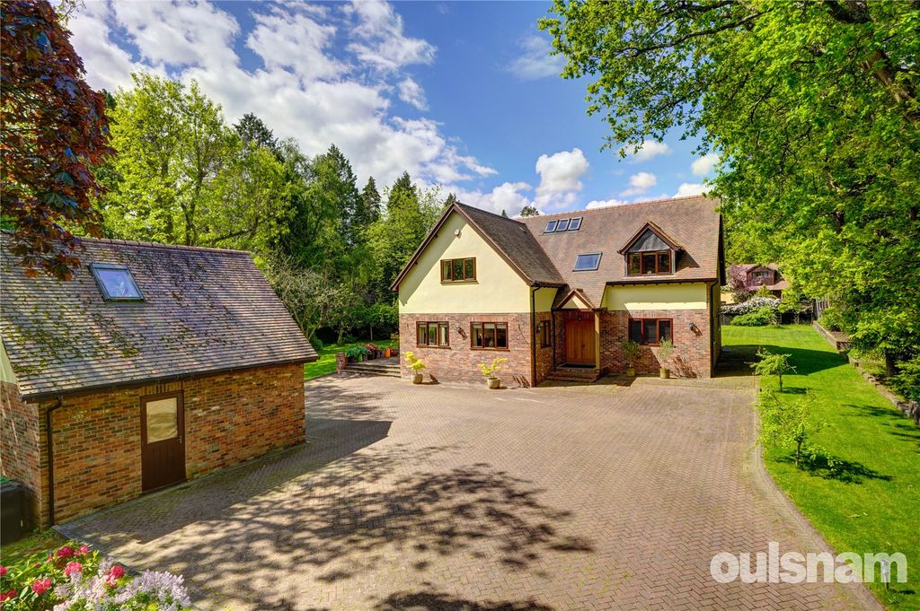 Property photo 1 of 36 Picture No. 05
