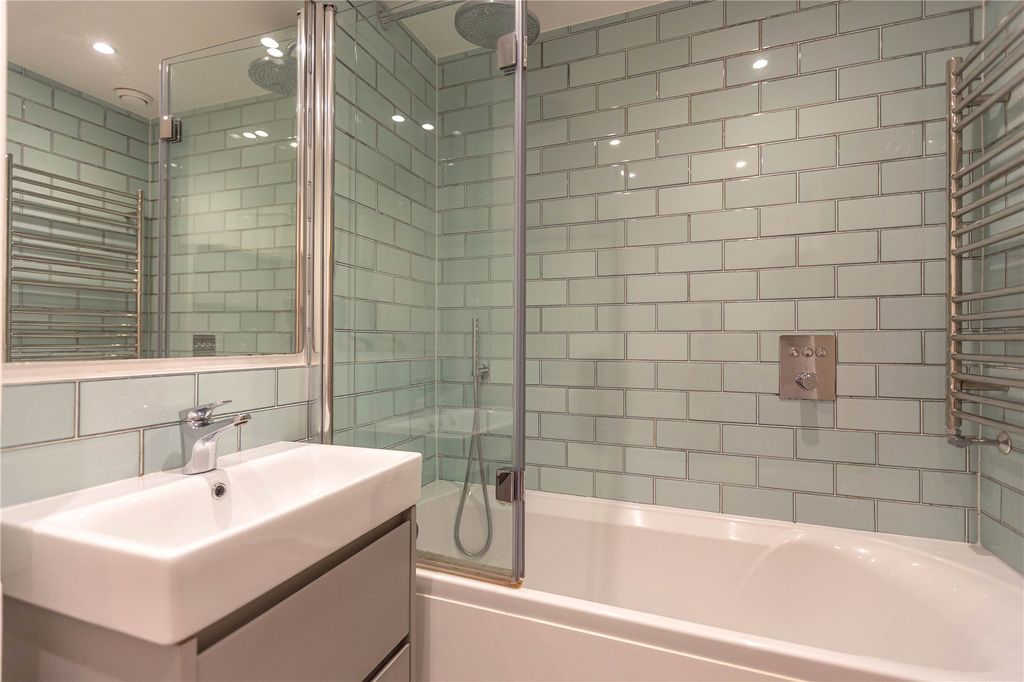 Property photo 3 of 13 Picture No. 06