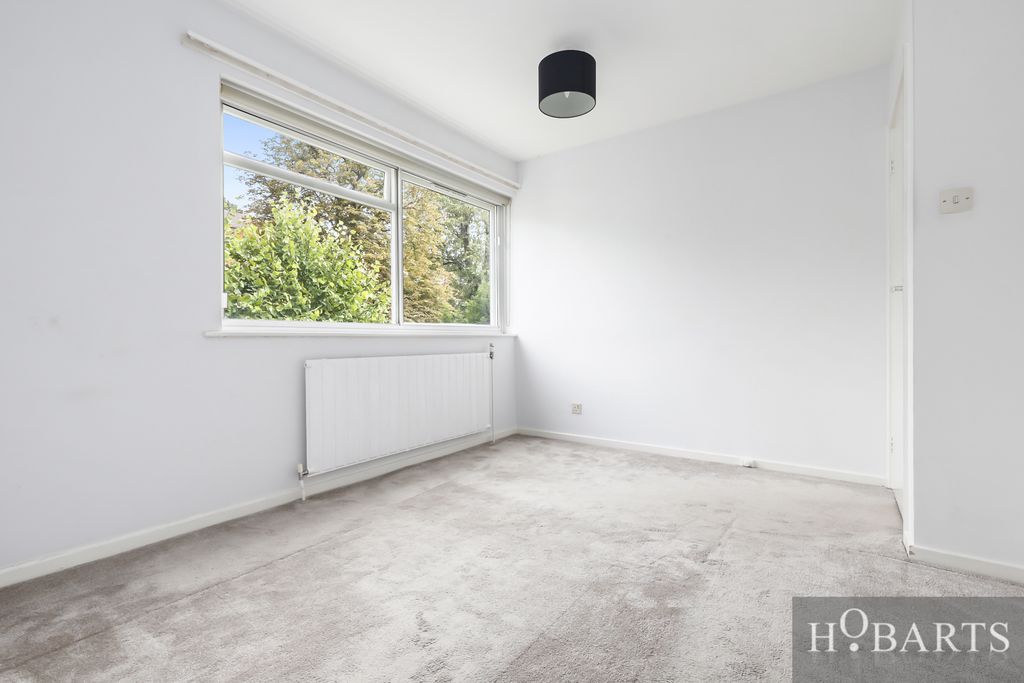 Property photo 2 of 13 Media