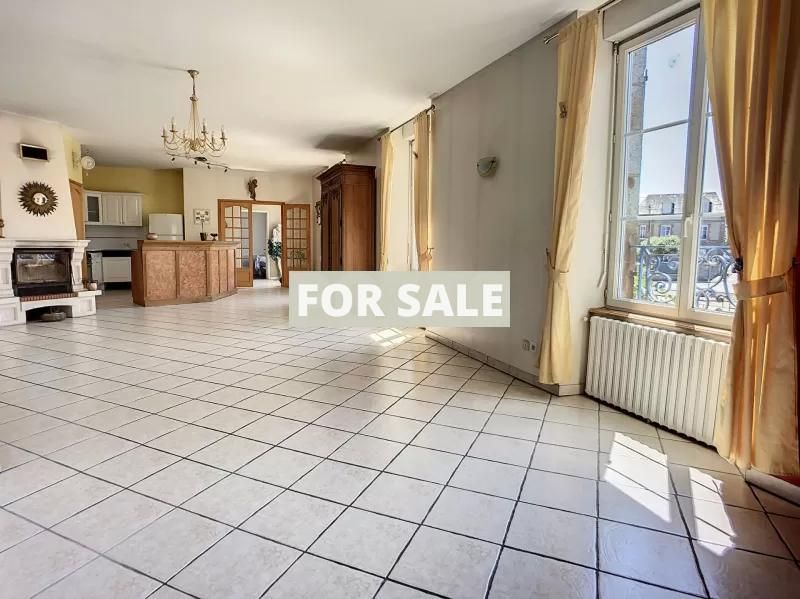 Property photo 2 of 10