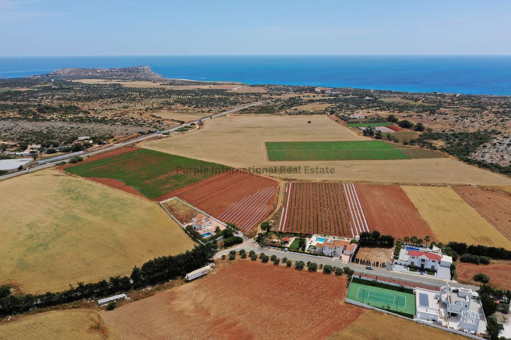 Property photo 3 of 4