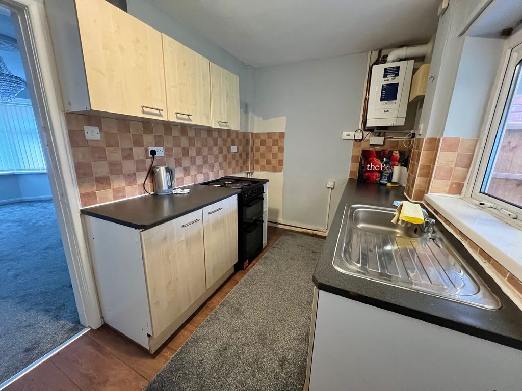 Property photo 3 of 13