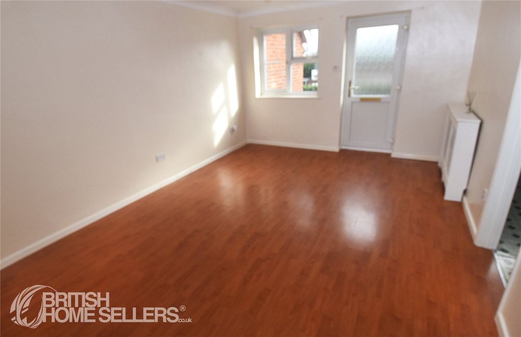 Property photo 3 of 7 Picture No. 07