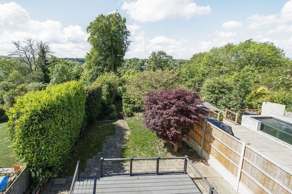 Property photo 2 of 26 Picture No. 08