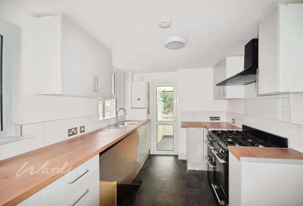 Property photo 3 of 9 Chilton Kitchen Use