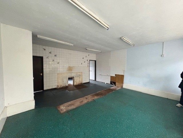 Property photo 2 of 7 Front Main Area