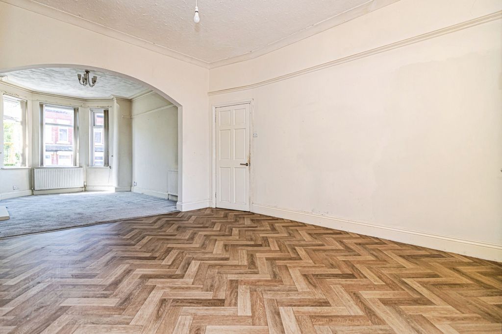 Property photo 3 of 11 Open Plan Living