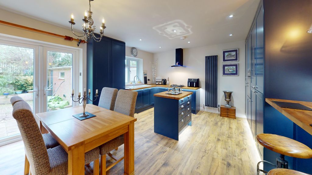 Property photo 2 of 21 Thunder-Lane-Kitchen 1