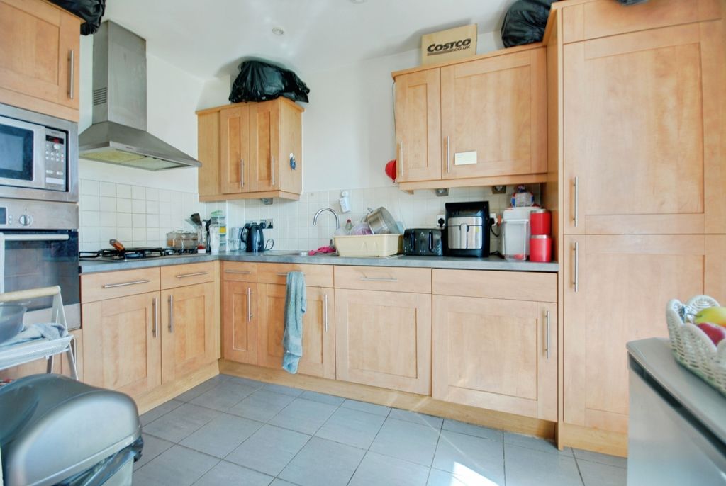 Property photo 3 of 7 Pbox-Img.Jpg