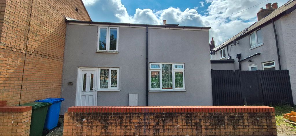 Property photo 1 of 20