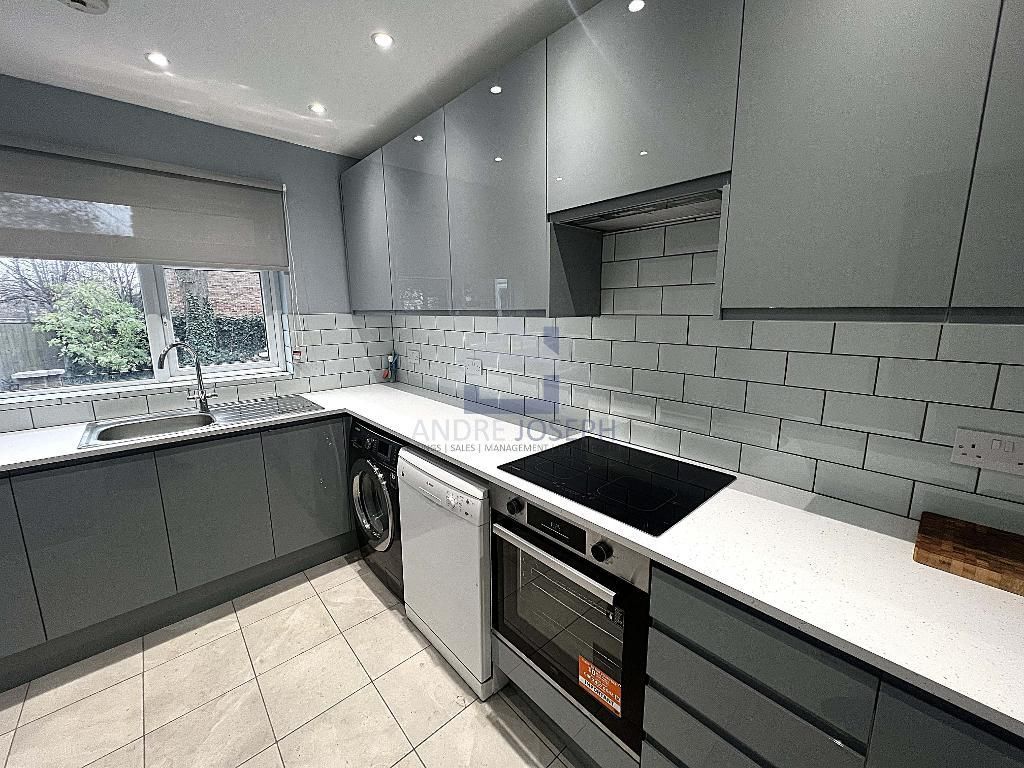 Property photo 2 of 12 Photo 2