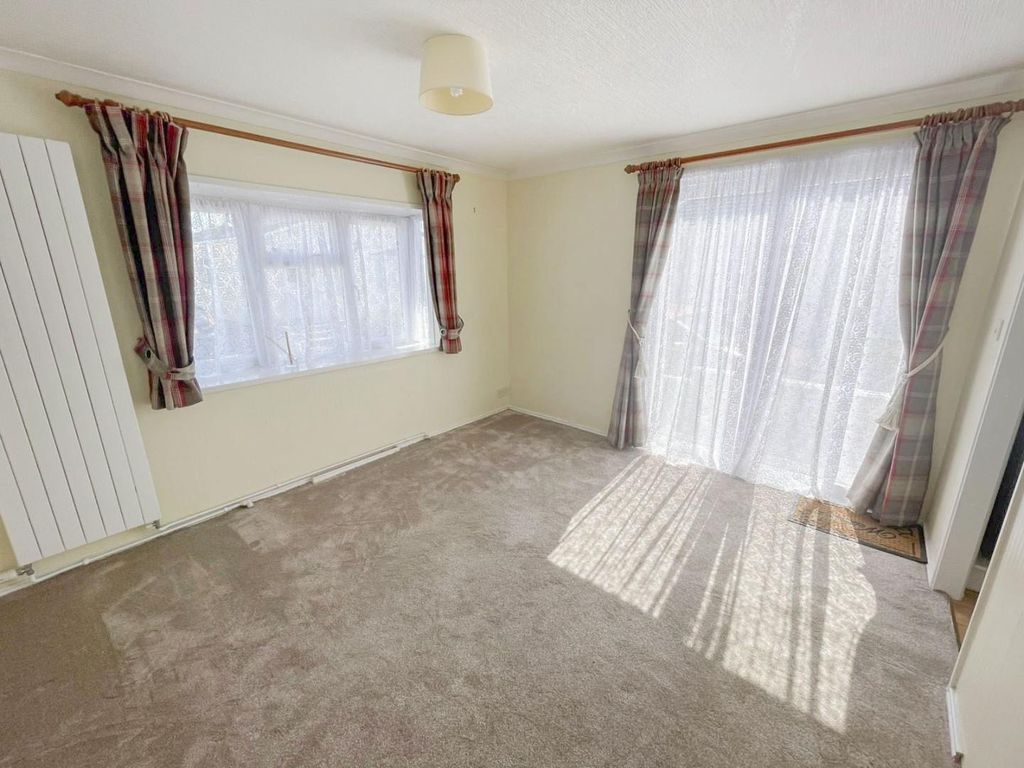 Property photo 3 of 10 Tlc_7627Aa4B-5E46-4Cb0-866c-Dafce57F1Dd2_41473Df.J