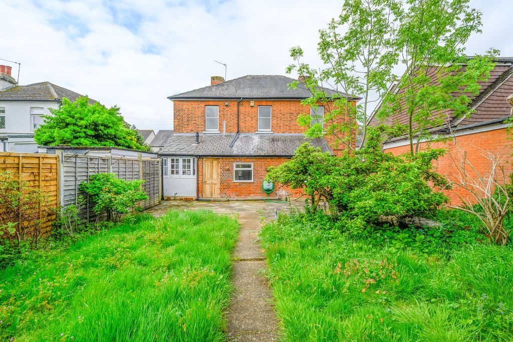 Property photo 2 of 19 Photo 19