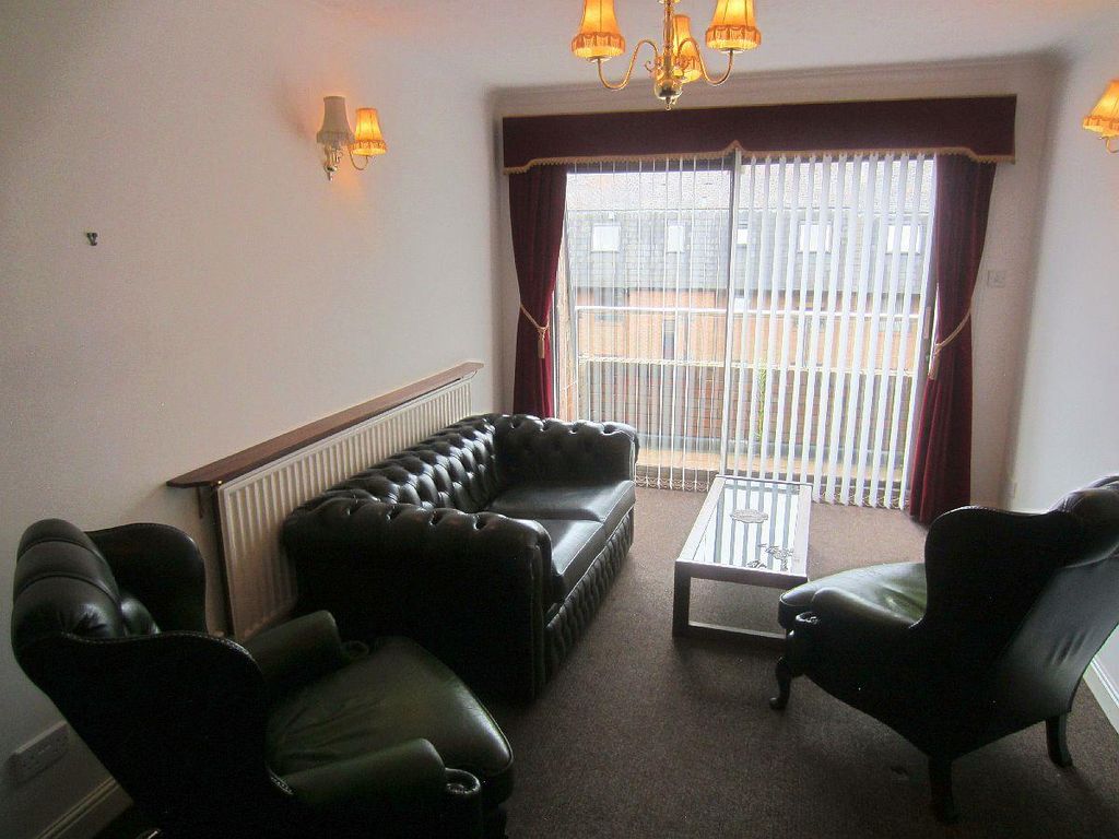 Property photo 2 of 8