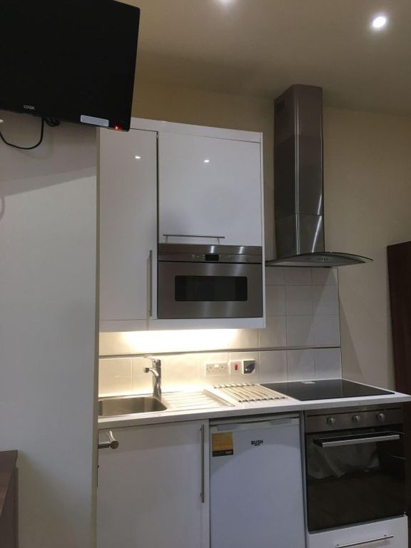 Property photo 3 of 7 B6d9Ef9A-2Ed9-4F1c-Ac0B-5dab1570Fa65.Jpg