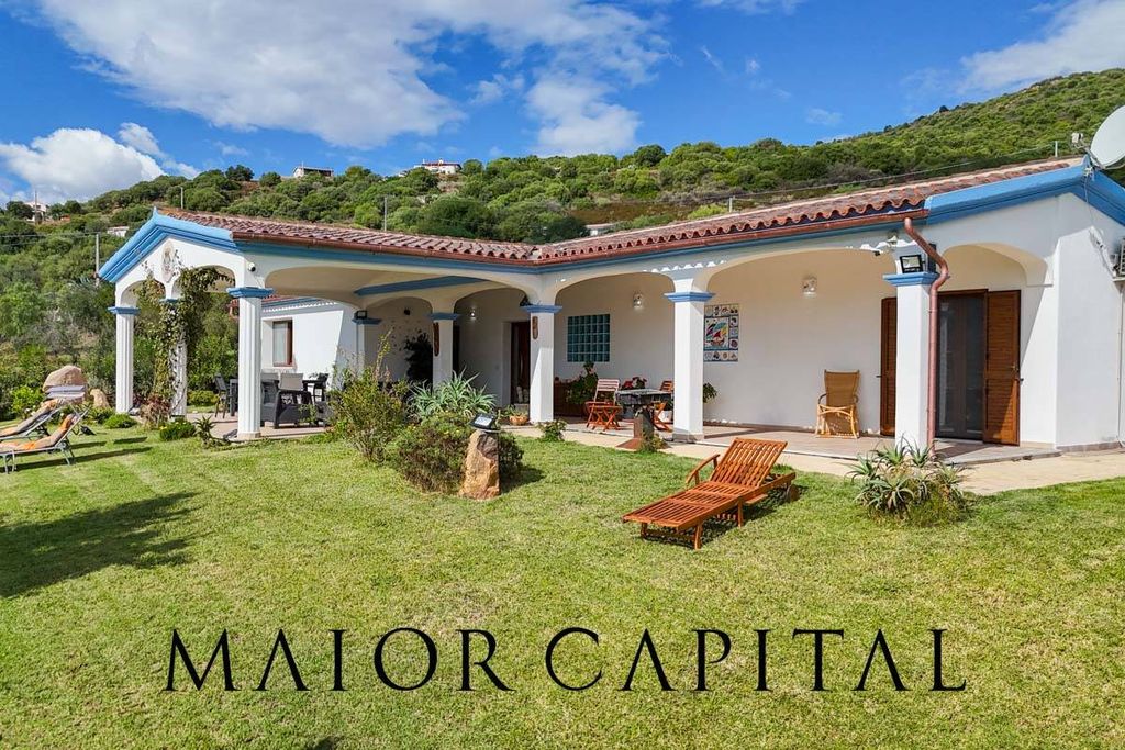 Property photo 3 of 44