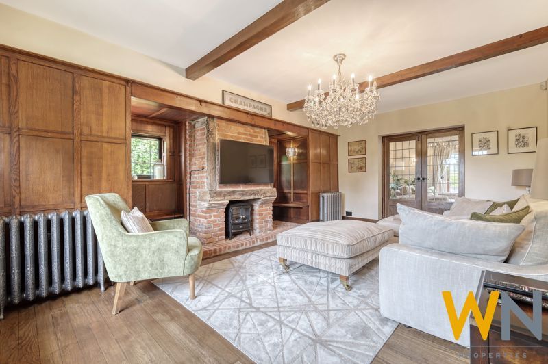 Property photo 2 of 34 Photo 44