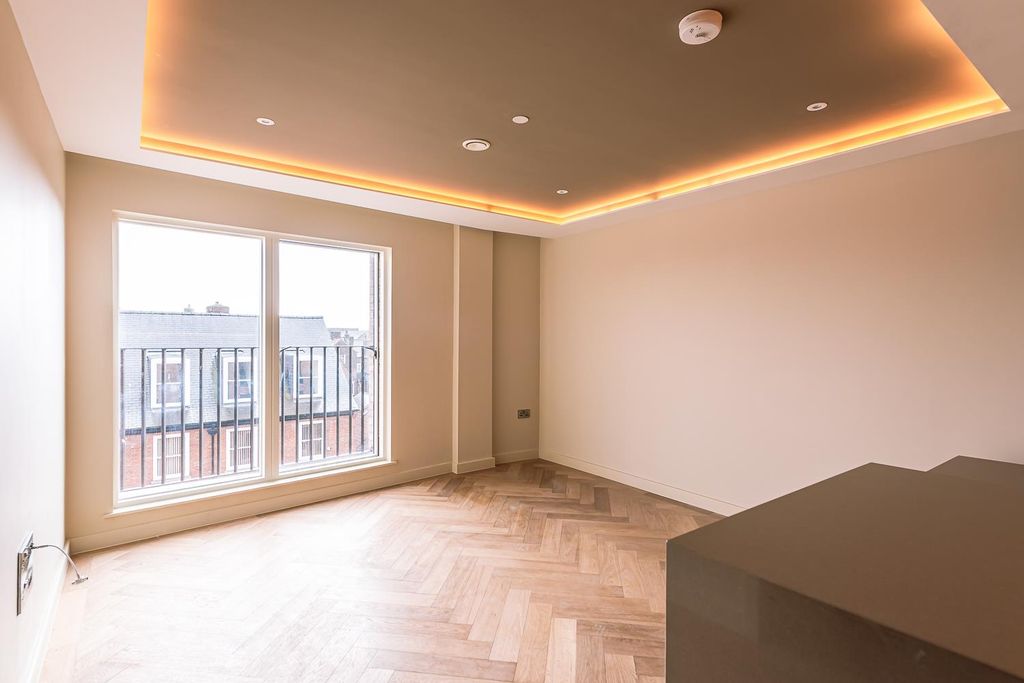 Property photo 3 of 10 Open Plan Living