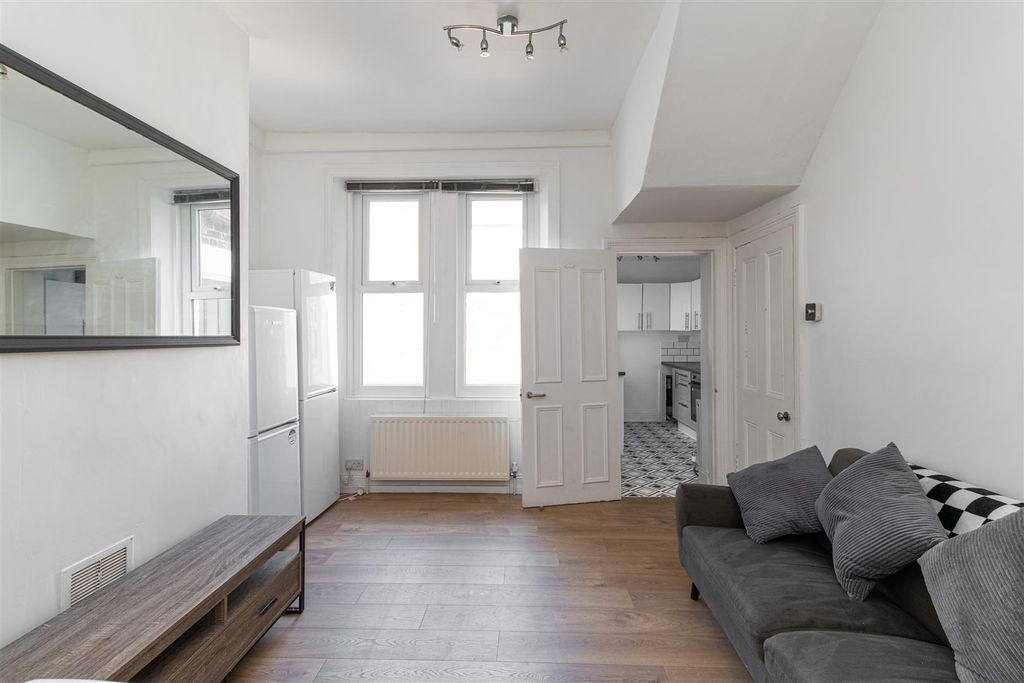 Property photo 3 of 28 Edit-2255.Jpg