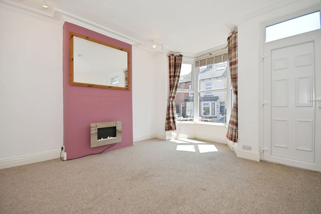 Property photo 1 of 21 Pbox-Img.Jpg