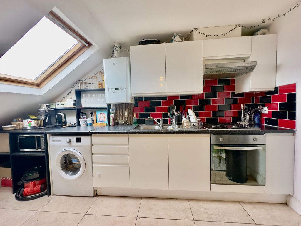 Property photo 3 of 10 Gallery