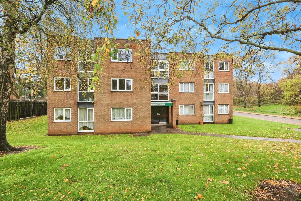 Property photo 3 of 15