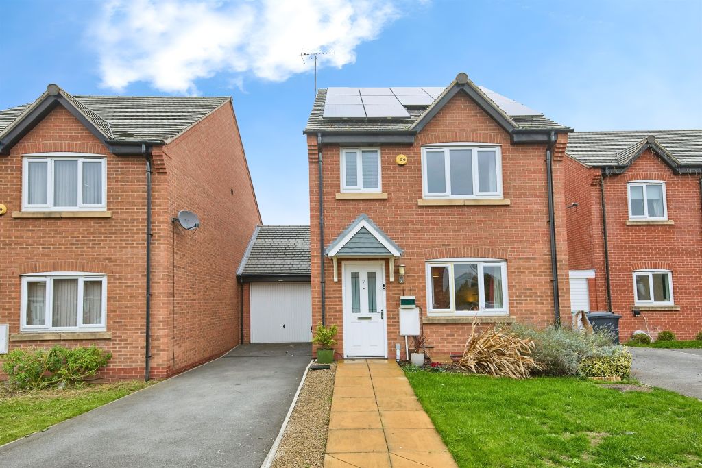 Property photo 1 of 11