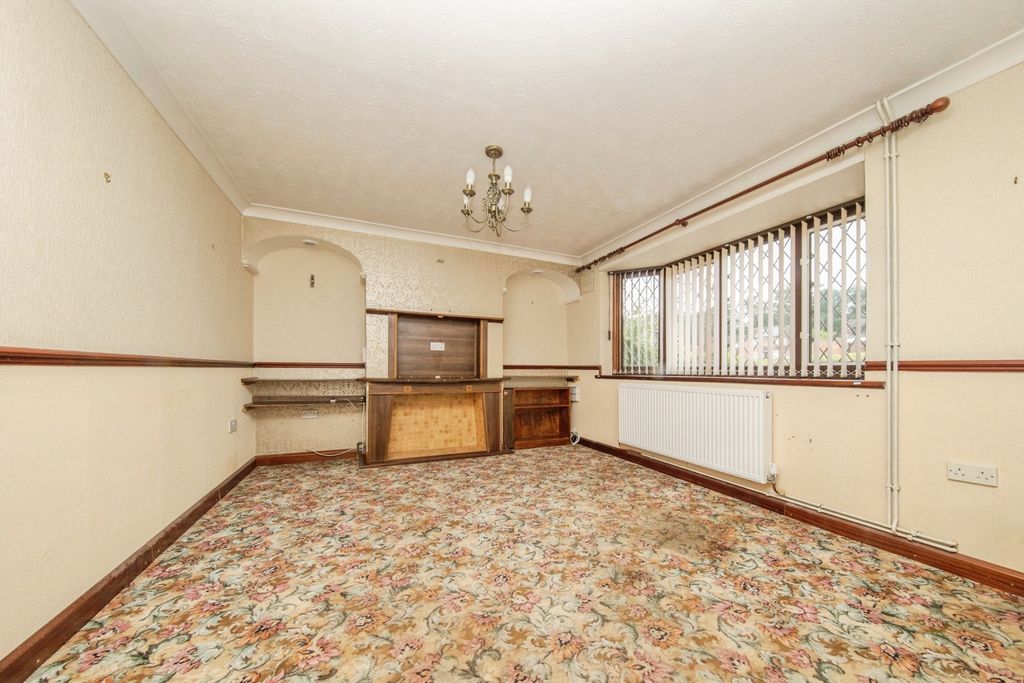 Property photo 3 of 13 Pbox-Img.Jpg