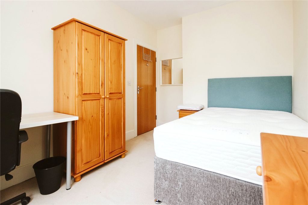 Property photo 1 of 16 Picture No. 36