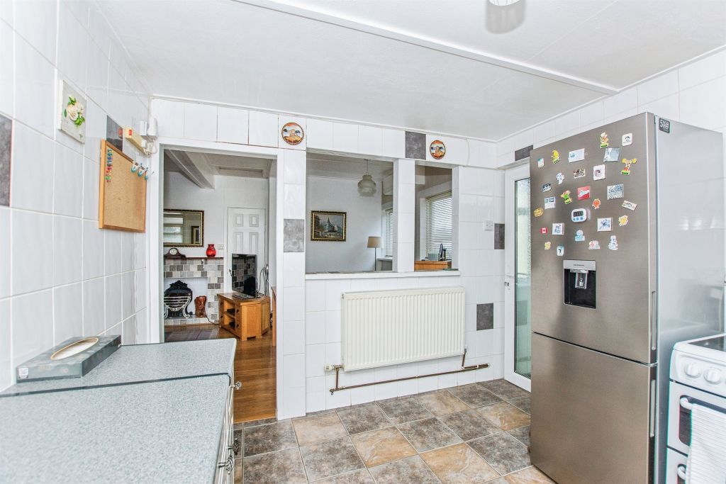 Property photo 3 of 20