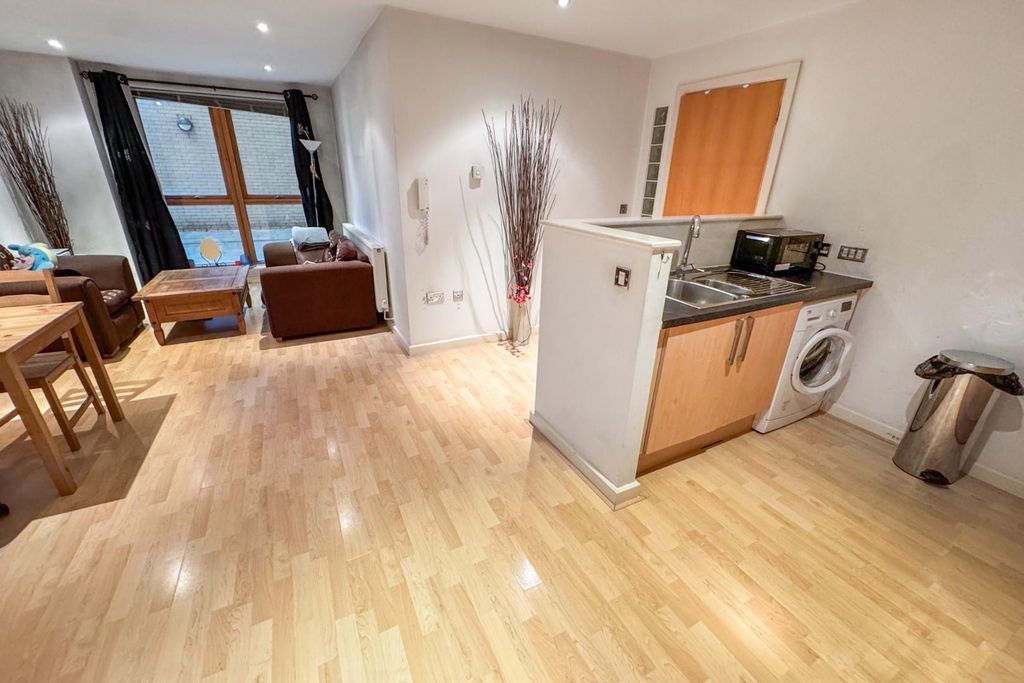 Property photo 2 of 14 2.Jpg