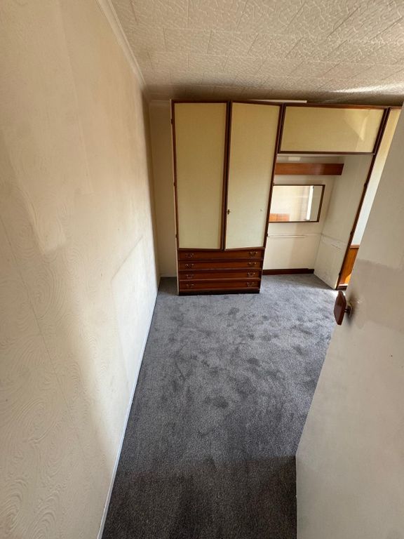 Property photo 2 of 16 Gallery