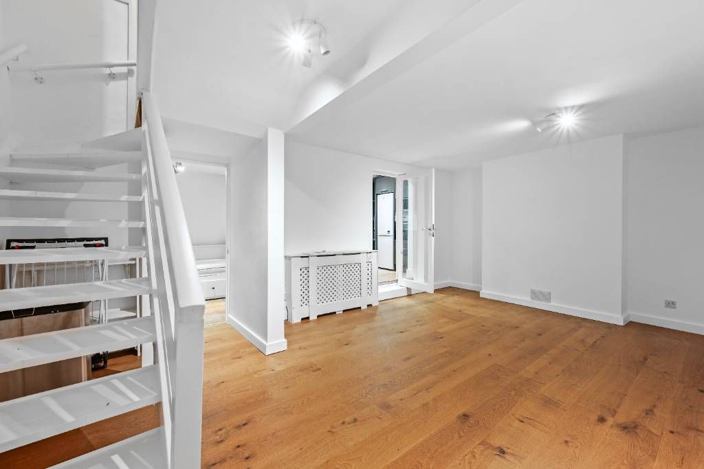 Property photo 2 of 13 Image