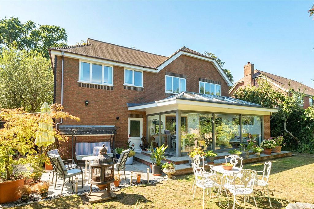 Property photo 1 of 23 Picture No. 16