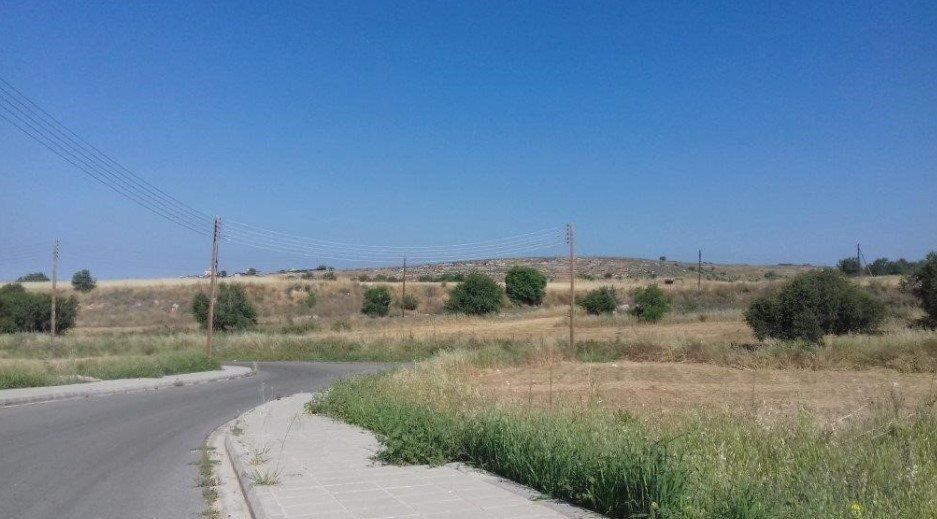 Property photo 1 of 3